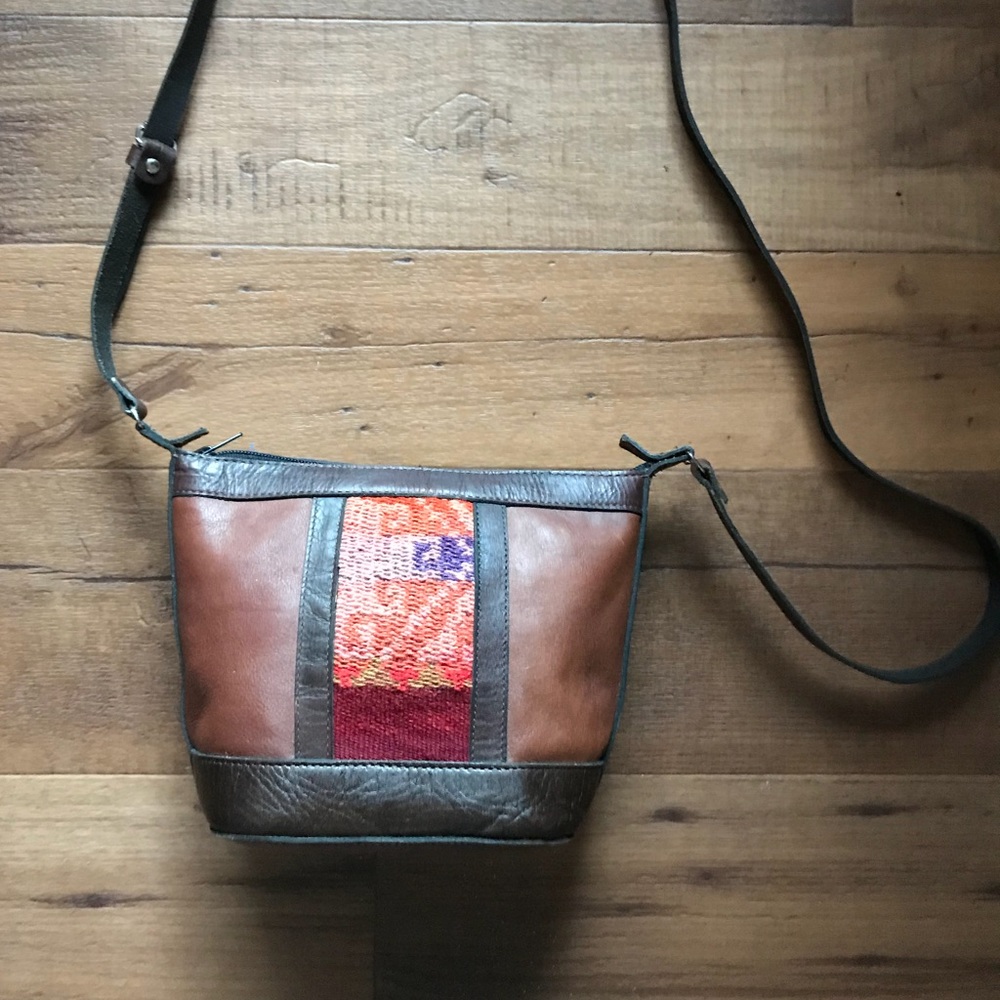 Vintage Purse with Adjustable Strap
